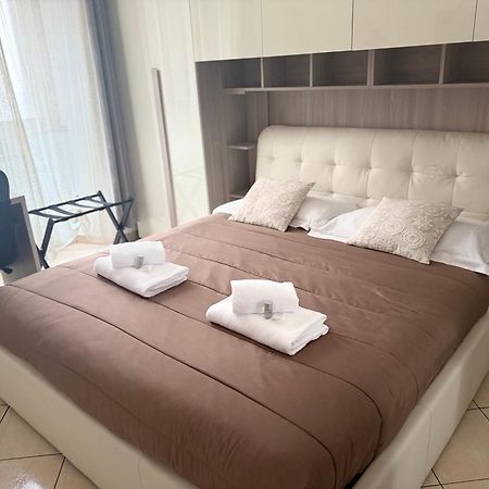 A 200Metri Dal Vaticano, 2 Camere Da Letto Rome Buitenkant foto